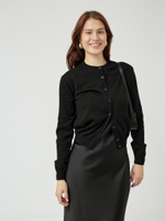 Кардиган вязаный в точку