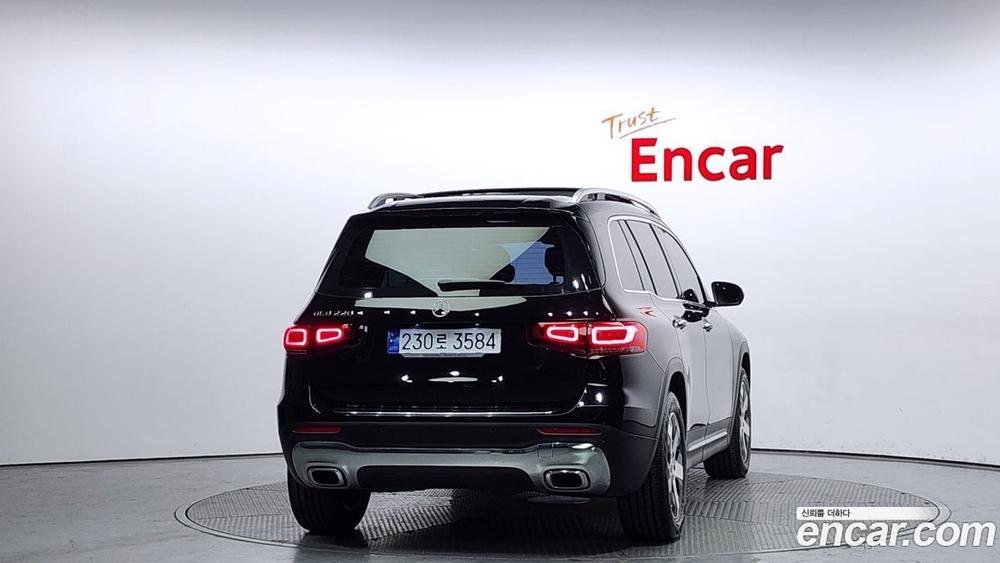 Mercedes-Benz GLB-Class X247 GLB220 (10.2020)