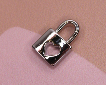 Подвеска замок-сердце 15х9 мм