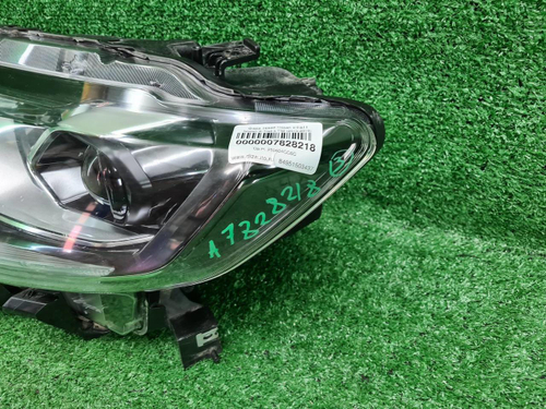 Фара левая Nissan X-Trail T32 (2013-2019) LED