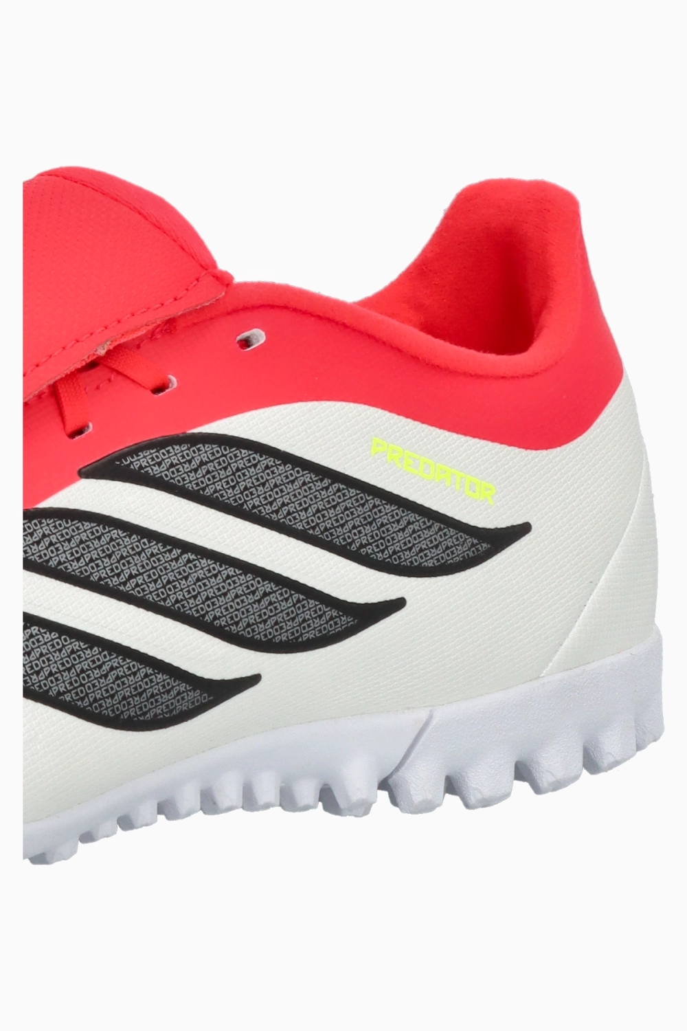 Сороконожки adidas Predator Club FT TF - красный