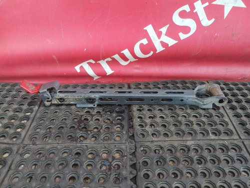 Кронштейн спойлера шасси 2020г.