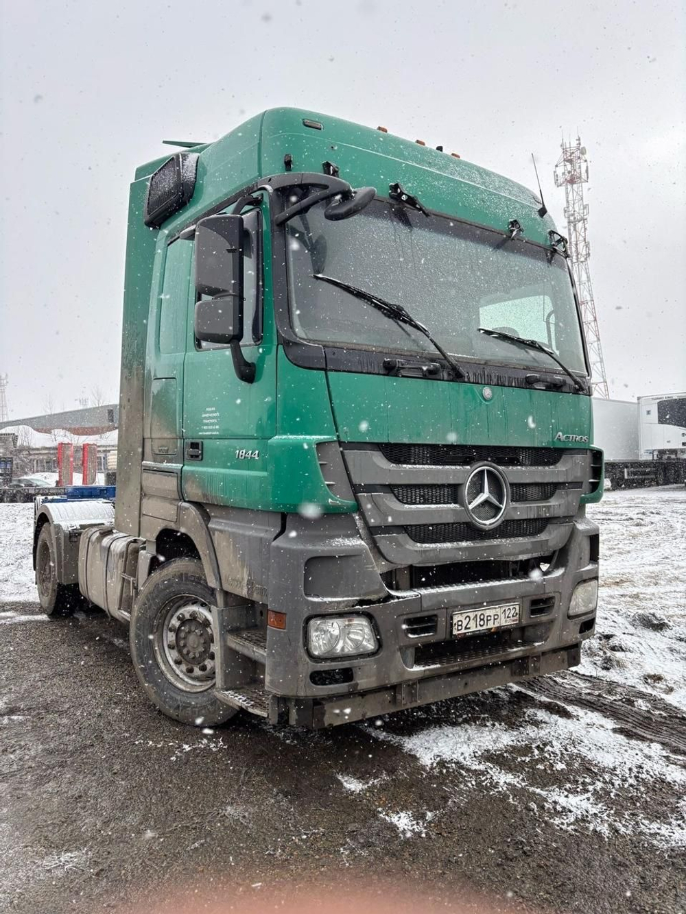 Mercedes-Benz ACTROS 4x2 Седельный тягач 1844 LS (Дизельный, 11,9 л, 435 л.с., АТ)