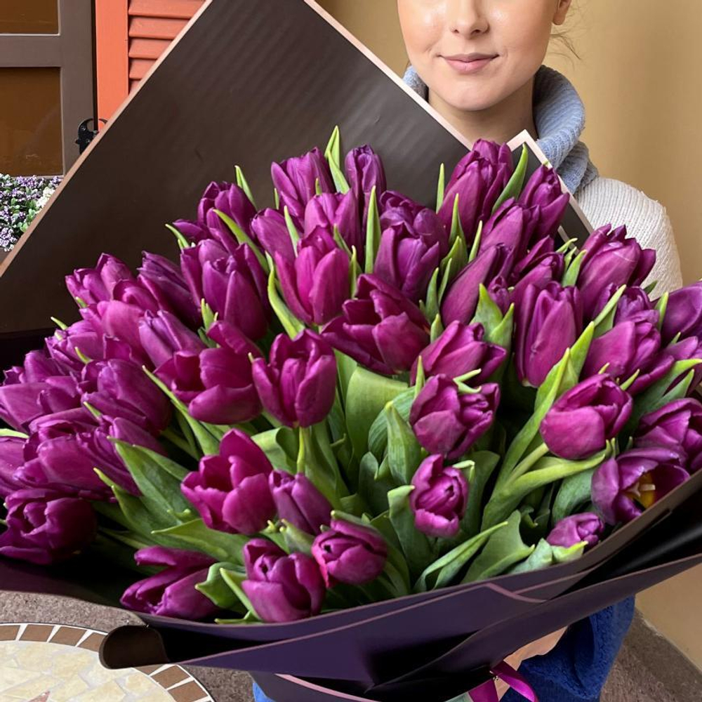 Букет из тюльпанов «Purple queen»