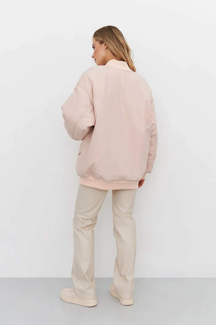 Куртка бомбер пудрово-бежевого цвета