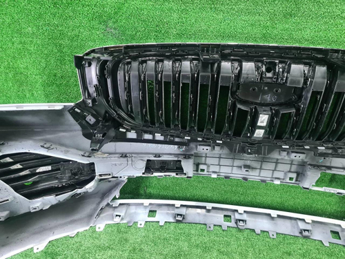Бампер передний Geely Monjaro (2021-н.в.)