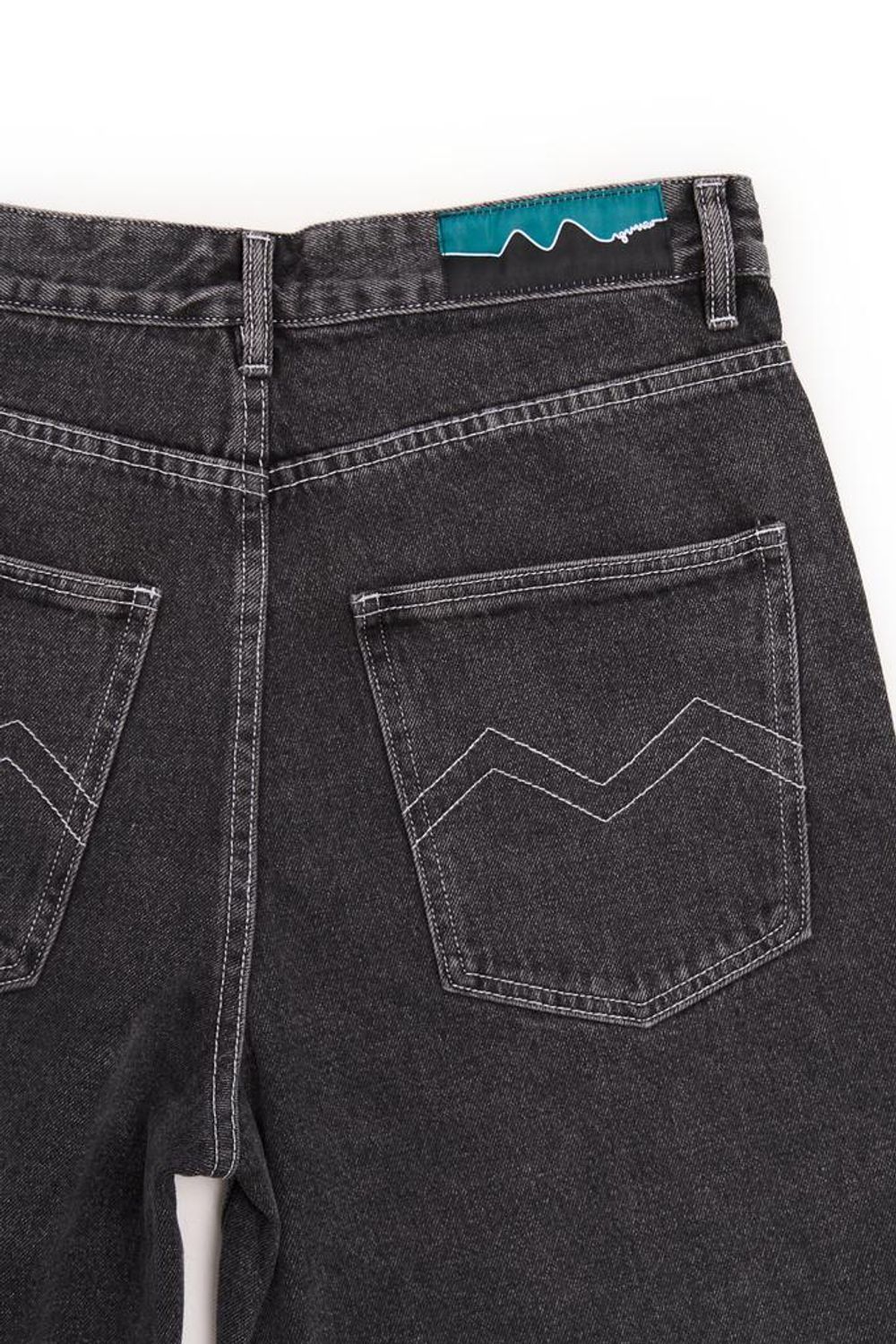 Шорты Magamaev Bigger M black washed черные