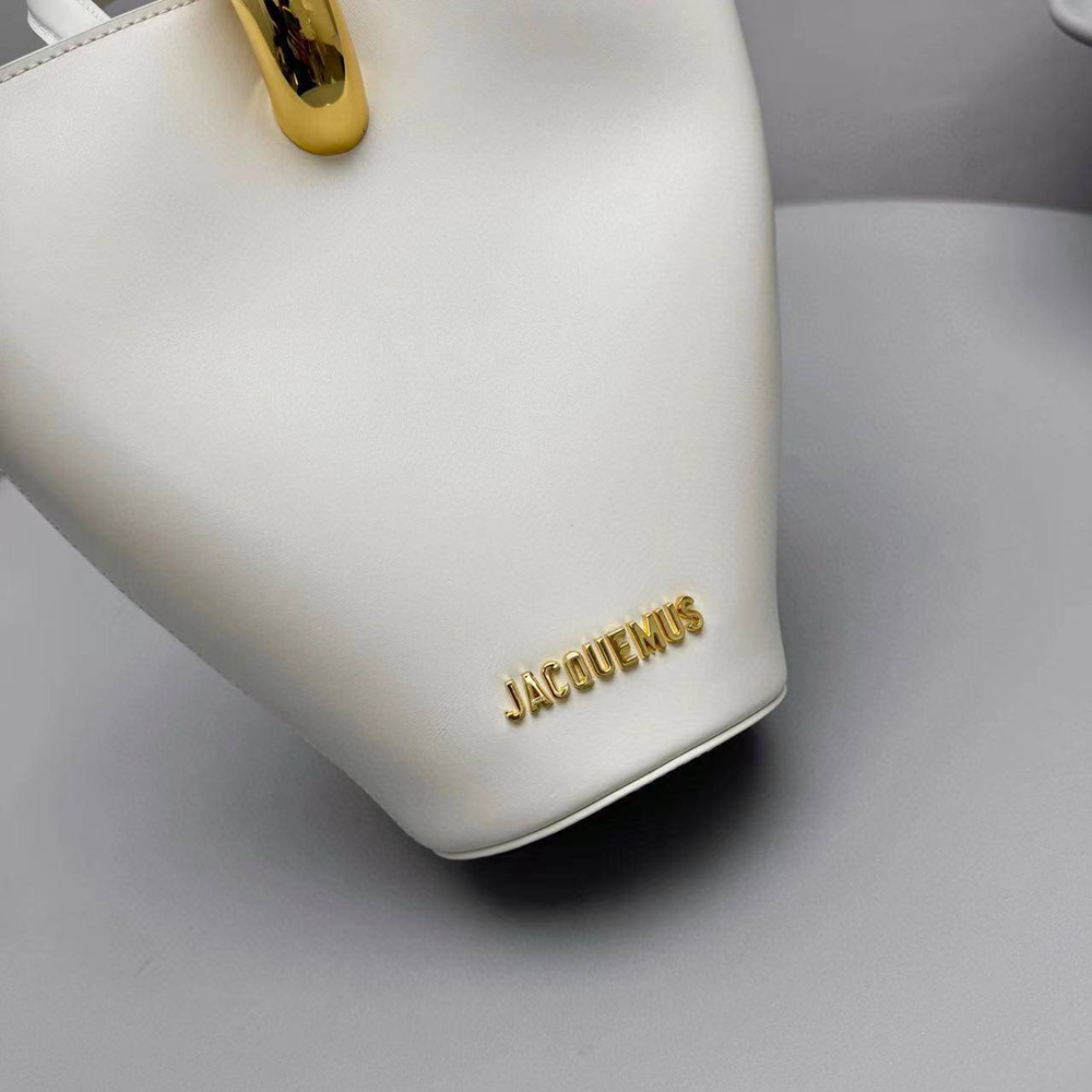 Сумка Jacquemus