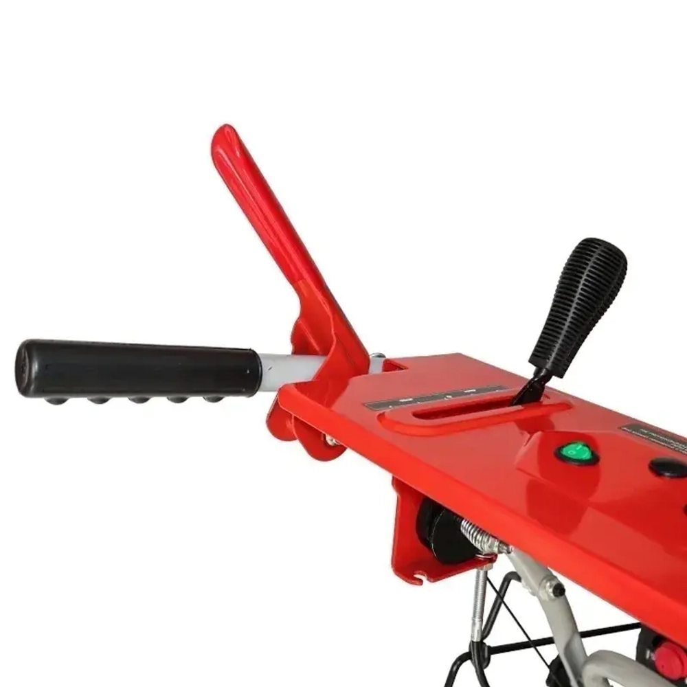 Ресанта СБ 4100ПФ бензиновый снегоуборщик 7 л.с. ковш 56 см, выброс 15 м, 6 вперед/2 назад 70/7/31