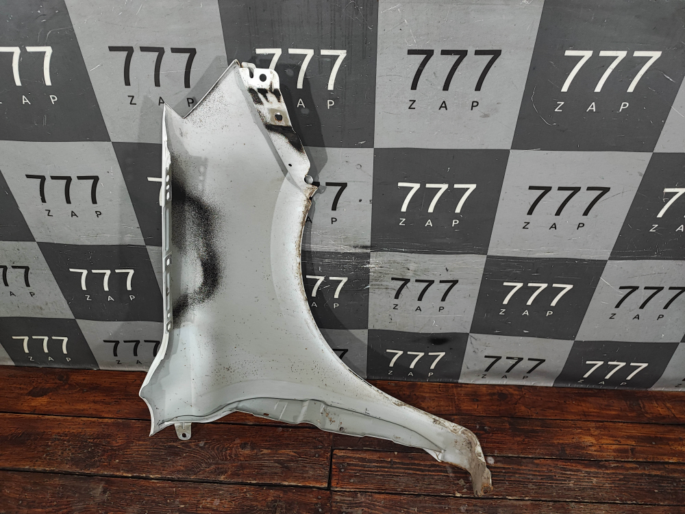 Крыло переднее левое Lada Granta 18-нв Б/У Оригинал 8450104277