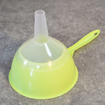Воронка и сито пластик 15см