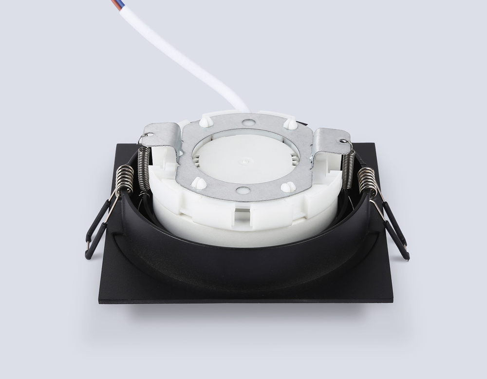 TN6609 BK черный IP44 GX53 max 15W 110*110*23