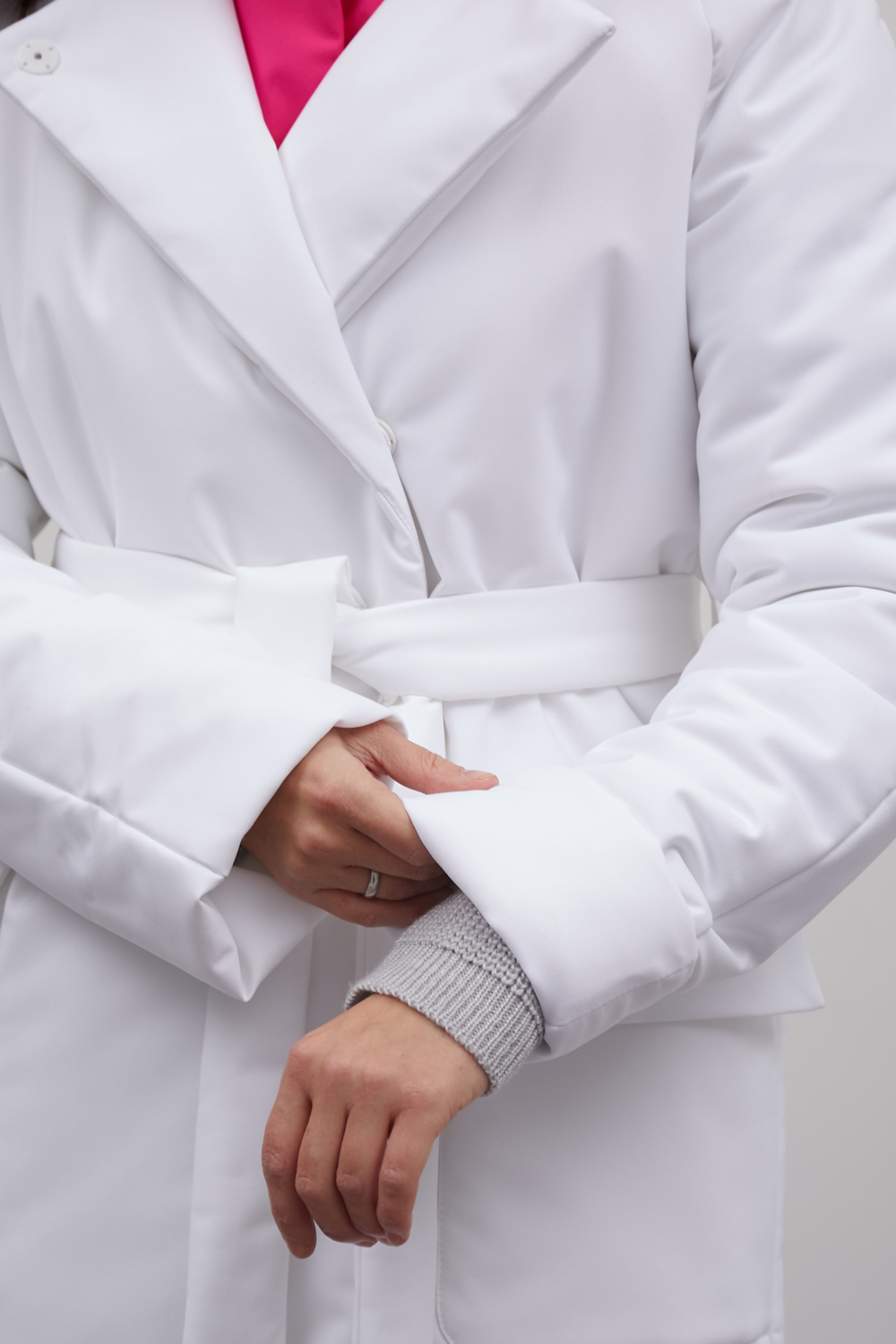 Куртка-пуховик, цвет белый, размер XS