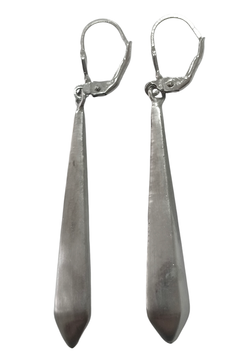 Ювелирные серьги из серебра