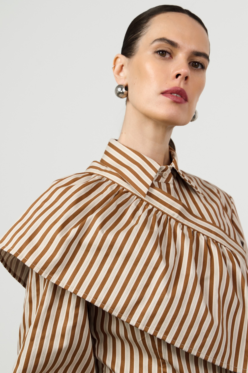 Рубашка с баской