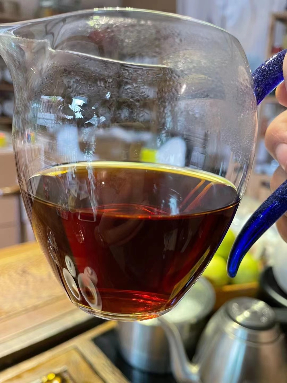 59315 Чай прессованный черный Пуэр Шу "Сэнчжун, Баньчжан Цзинь Я",  мини бин 50гр