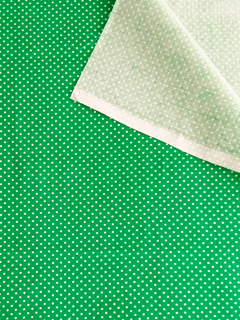 Ткань бязь плательная, рис. "Горох 2 мм", ширина 150 см, арт. 614