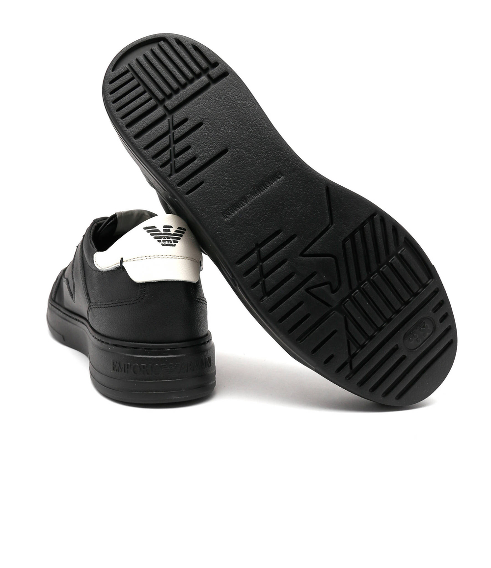 Кожаные кроссовки Emporio Armani - черный(X4X568 XN162)