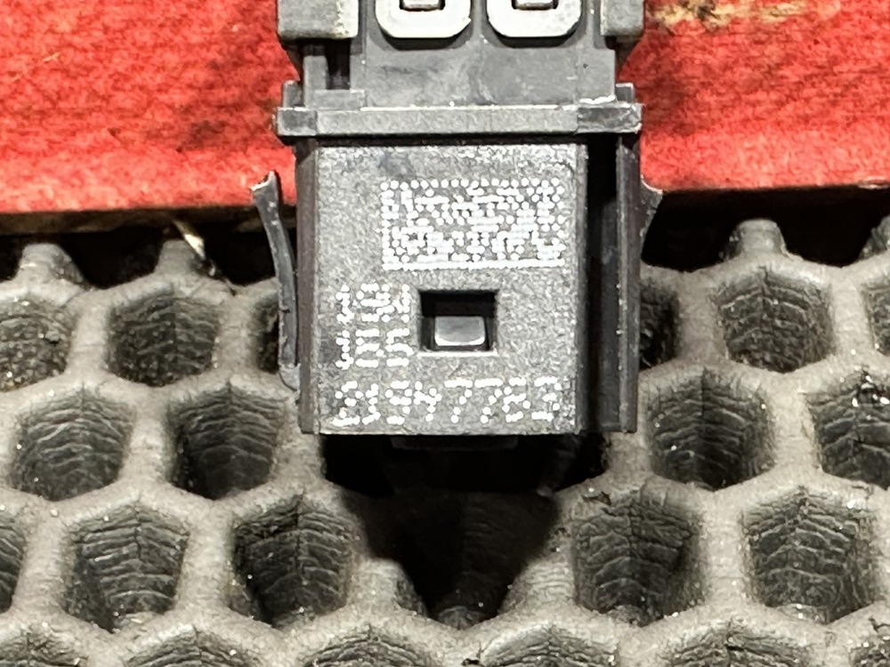 Кнопка освещения