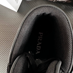 Кроссовки Prada