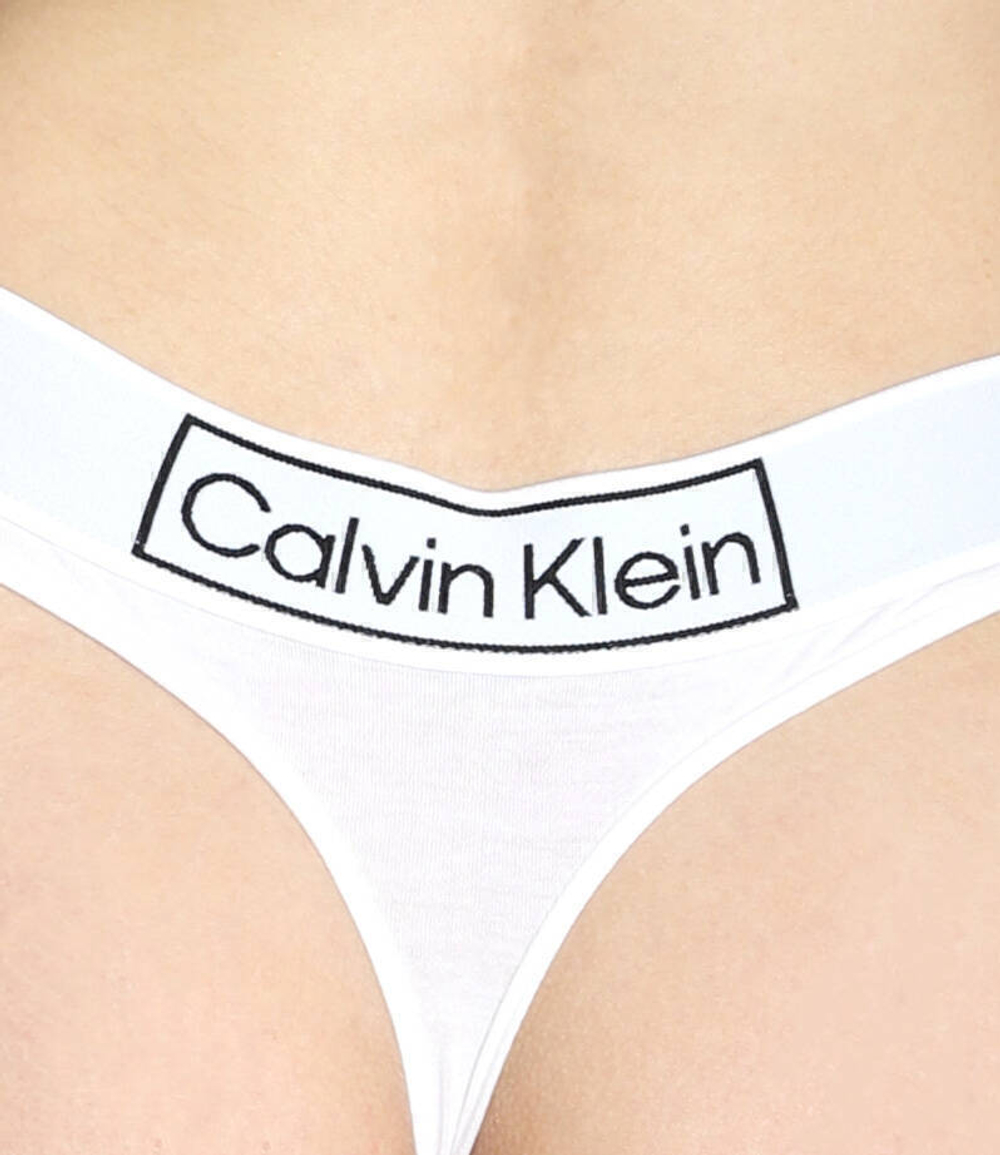 стринги Calvin Klein Underwear - белый(000QF6774E)