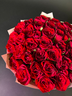 кенийские розы заказать в Москве с доставкой