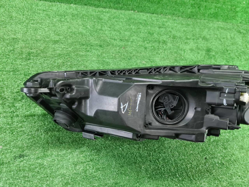 Фара правая Audi Q5 2 80A (2020-н.в.) LED