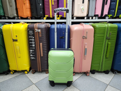 Чемодан ручная кладь 40*30*20