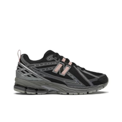 New Balance 1906R "Black Pink"