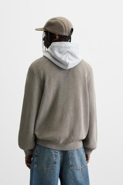 ZARA СВИТЕР RELAXED FIT ИЗ РЕЛЬЕФНОЙ ТКАНИ, КАМЕННО-СЕРЫЙ