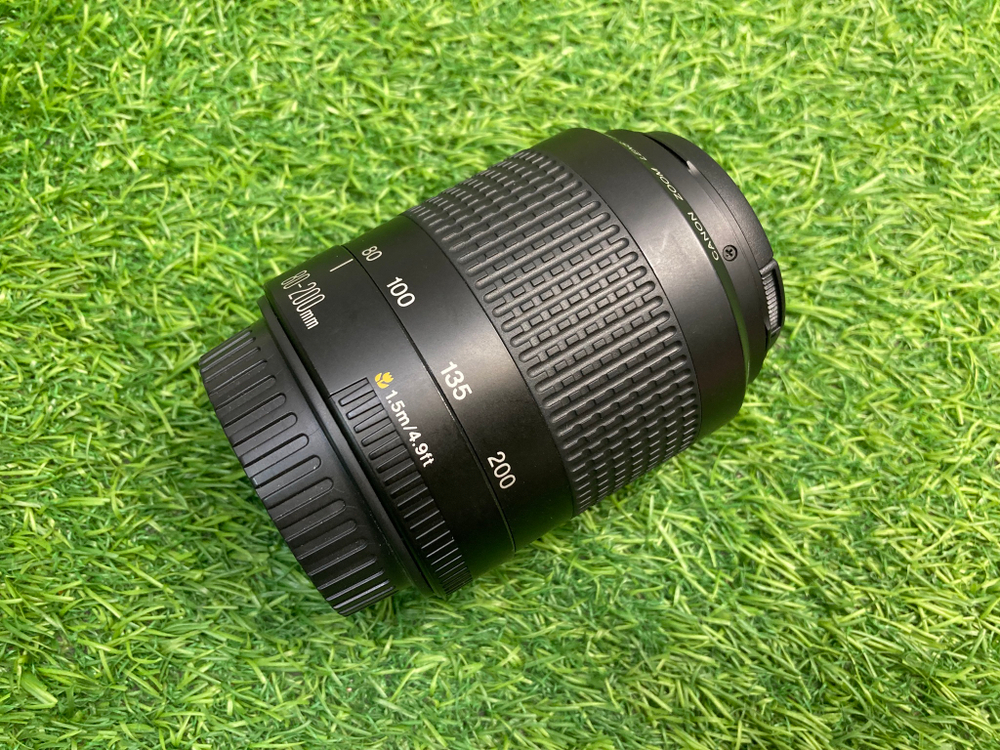 Canon EF 80-200mm 4.5-5.6 II