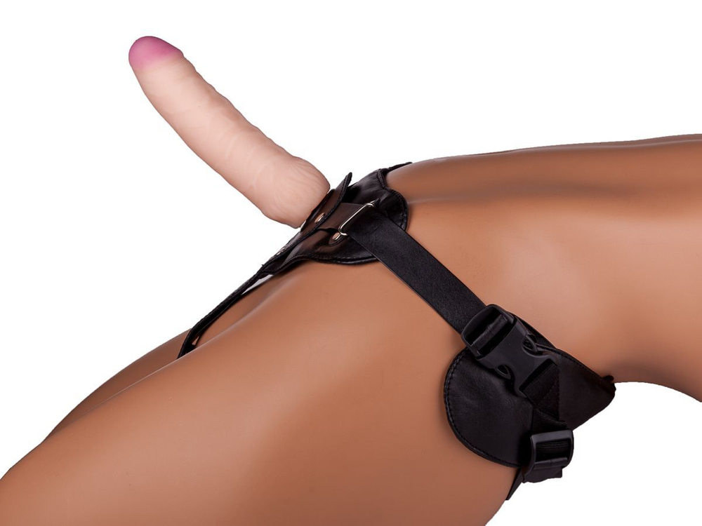 Черный пояс-трусики с двумя телесными насадками Экзотик-Sara - 15,7 и 10 см. (Цвет: телесный с черным)