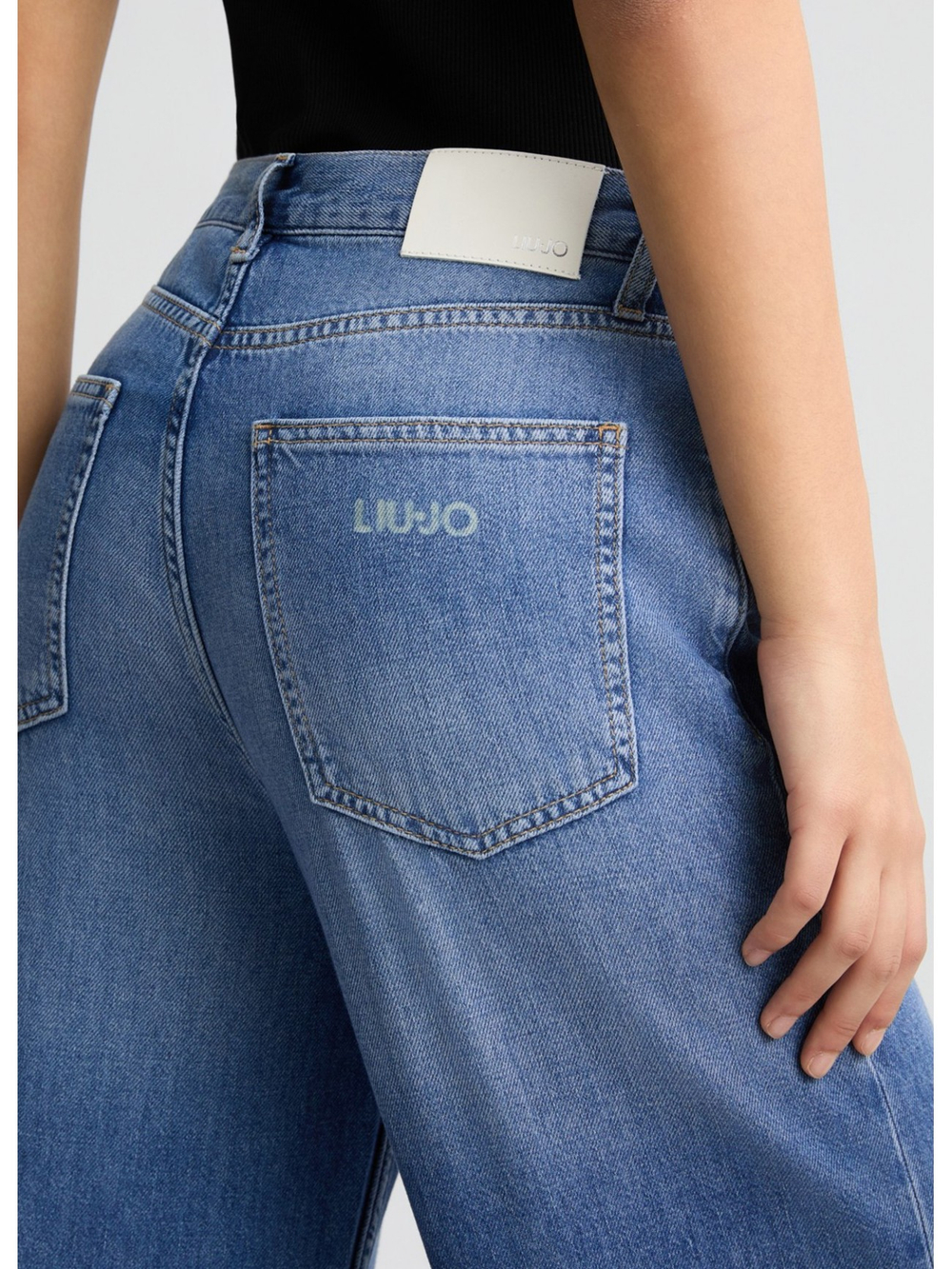 Джинсы женские Pant Bone Wide LIU JO