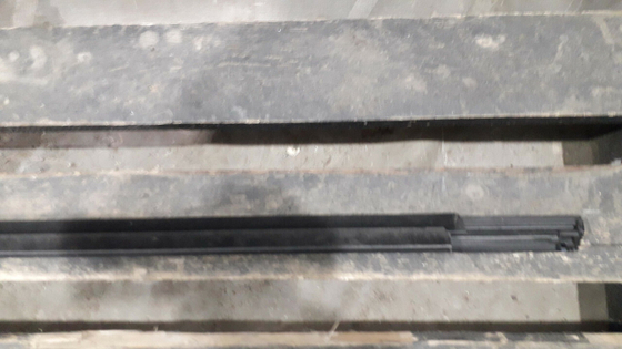 Молдинг двери передней правой Mercedes E (W213) 16-нв Б/У Оригинал A2137209604