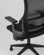 Кресло офисное TopChairs Vantage черный