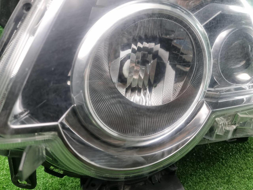 Фара левая Nissan X-Trail Т31 (2010-2015) ксенон