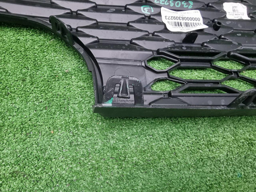 Решетка переднего бампера Mini Hatch F56 (21-24)