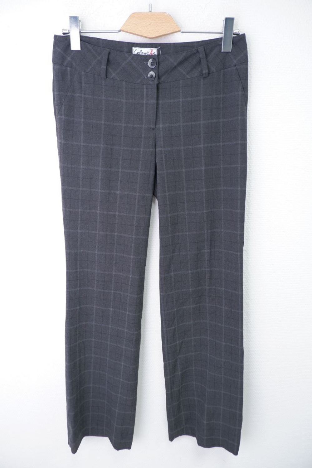 Брюки в клетку серые 40 размер