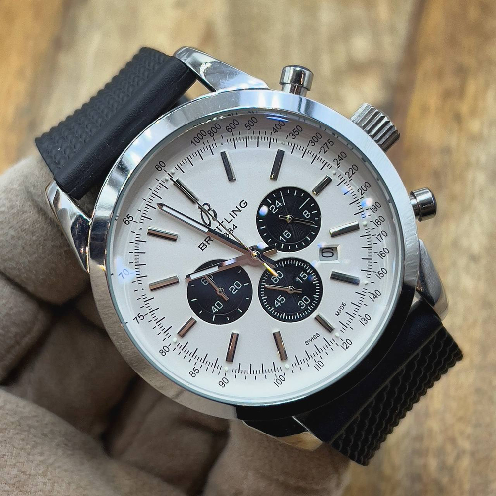 Часы Breitling