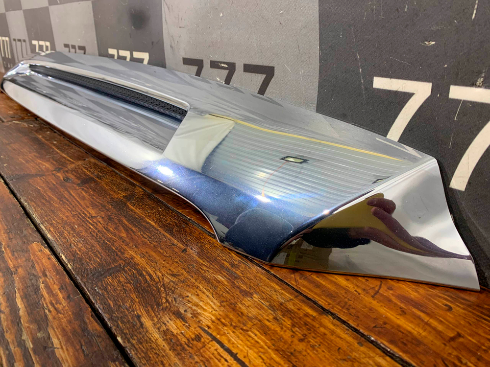 Накладка молдинг капота Tank 500 21-нв Б/У Оригинал 5509300XKV3AA