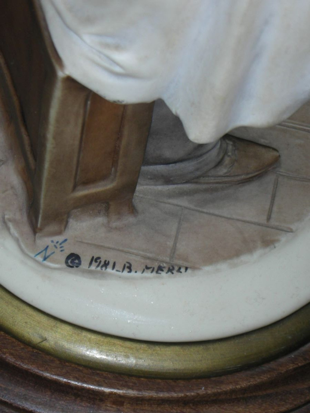 Статуэтка. Фарфор. Доктор. Capodimonte. Италия