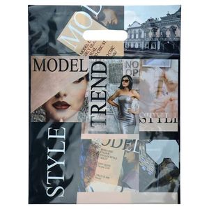 Пакет прорубная ручка Россия 31*40 см 60 мкм ПВД Акцент  1 шт/уп 500 шт/кор