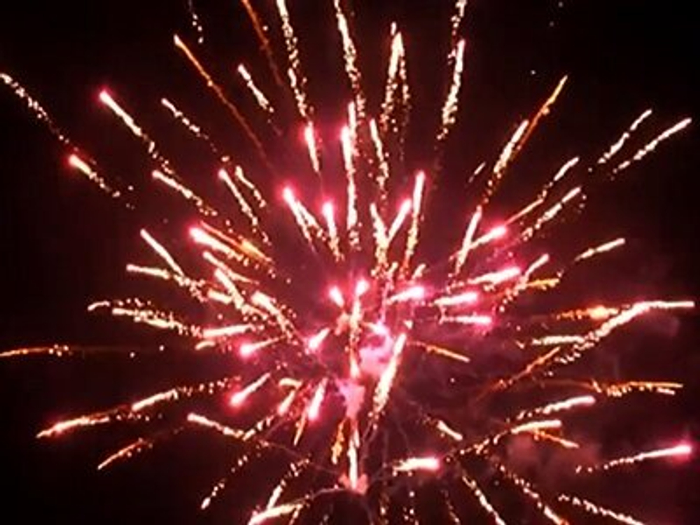 Батарея салютов Русский Фейерверк Мороз-воевода Р7830, 36 залпов