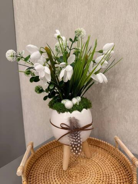 Композиция "Подснежники" из искусственных цветов высота 25 см