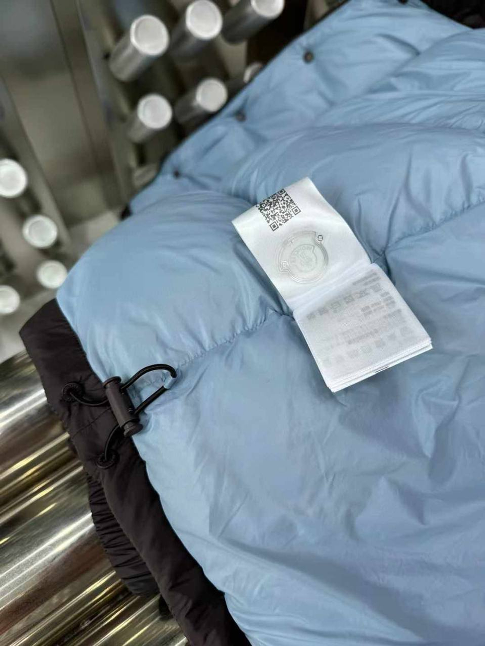 Пуховик Moncler