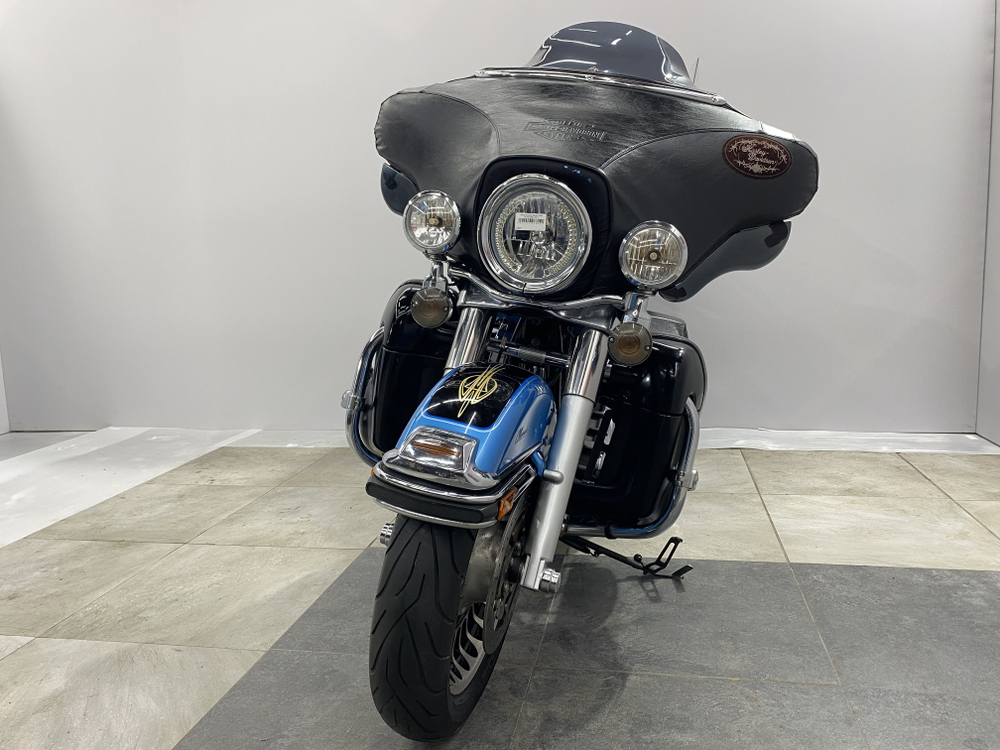 Harley-Davidson Electra Glide FLHTC1580 , 2011
