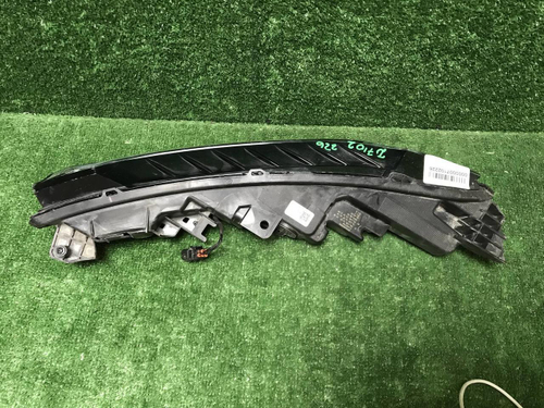 Битый Указатель поворота правый Omoda C5 (22-нв)