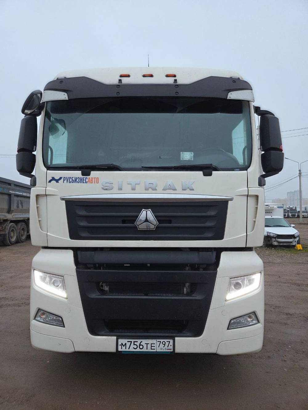 SITRAK C7H 4x2 Седельный тягач ZZ4186V391HE (Дизельный, 12,4 л, 480 л.с., AT)