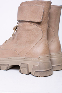 ВЫСОКИЕ БОТИНКИ