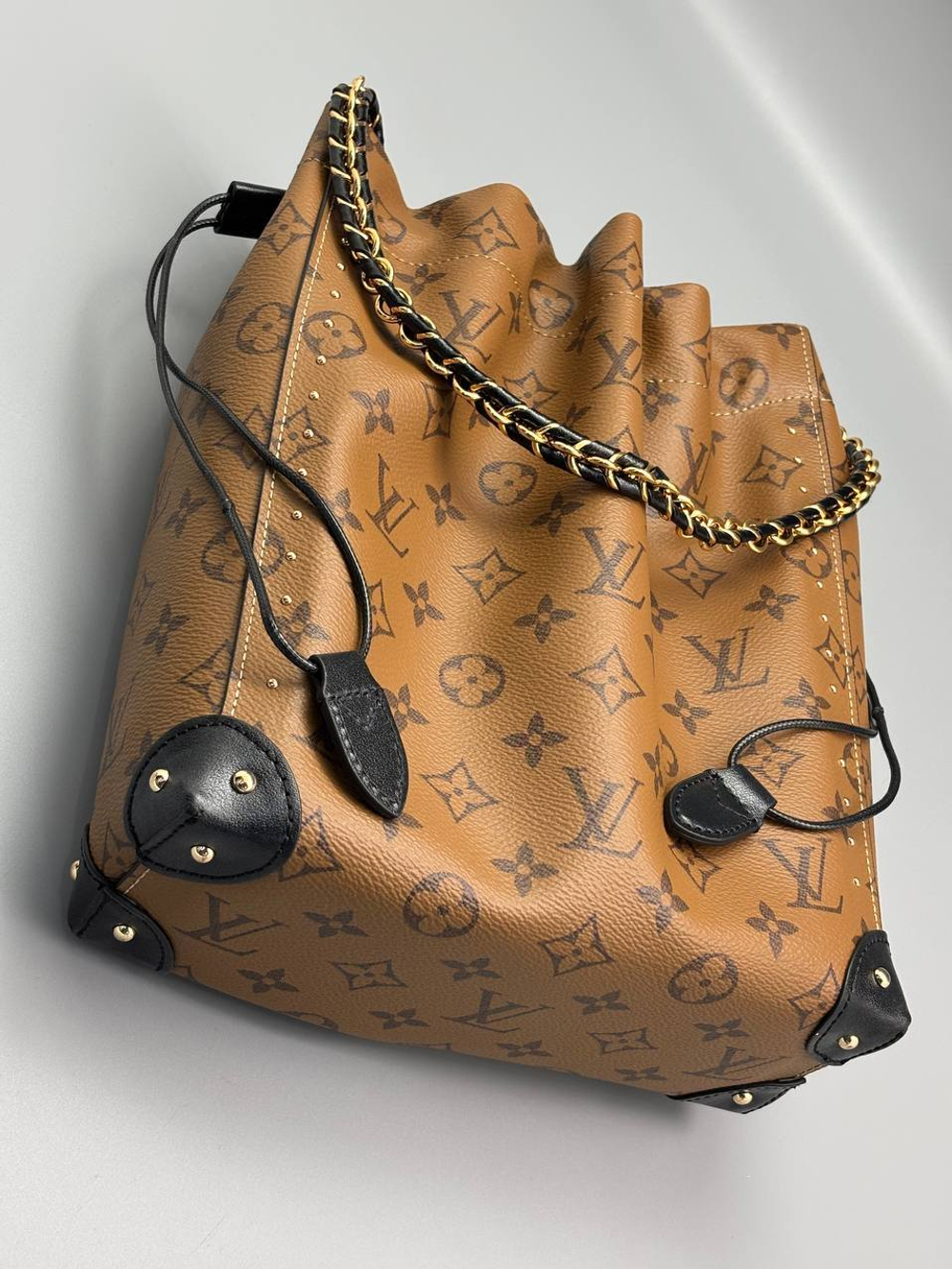 Сумка Louis Vuitton
